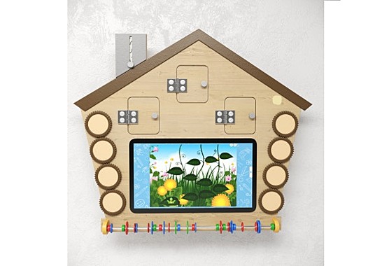 Интерактивный бизиборд с программным логопедическим комплексом и элементами Избушка
