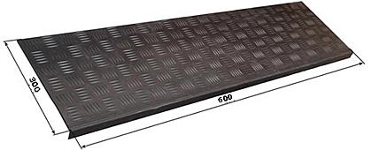 ПРОСТУПЬ противоскользящая Г-образная600*300*30 ЁЛОЧНЫЙ черный